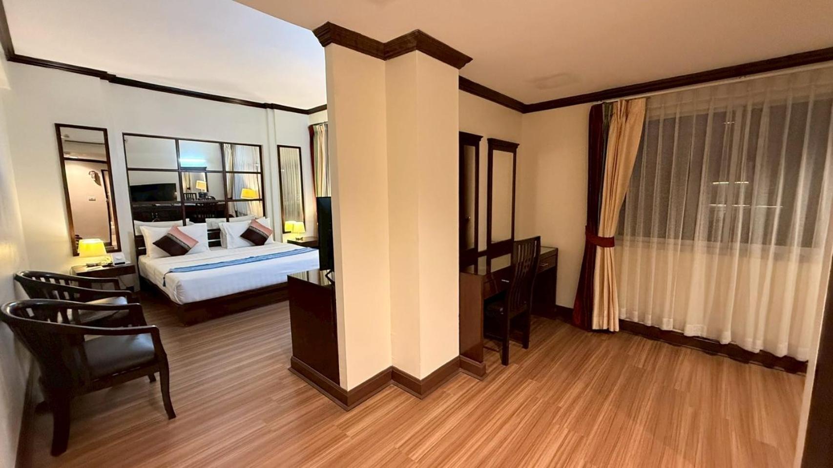Grand Business Inn Bangkok Ngoại thất bức ảnh
